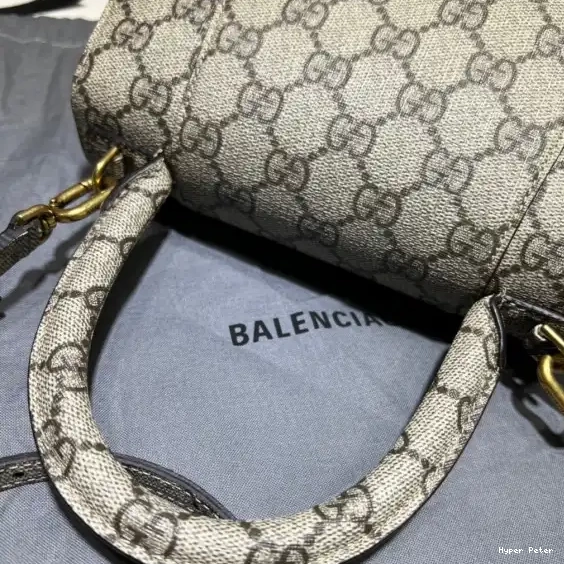 Hyper Peter HOURGLASS GUCCI X BALENCIAGA 0520